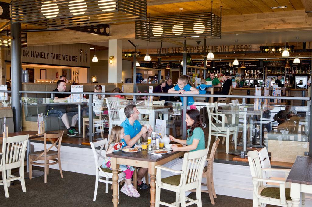 Luxury Lodge At Haggerston CastleBeal エクステリア 写真